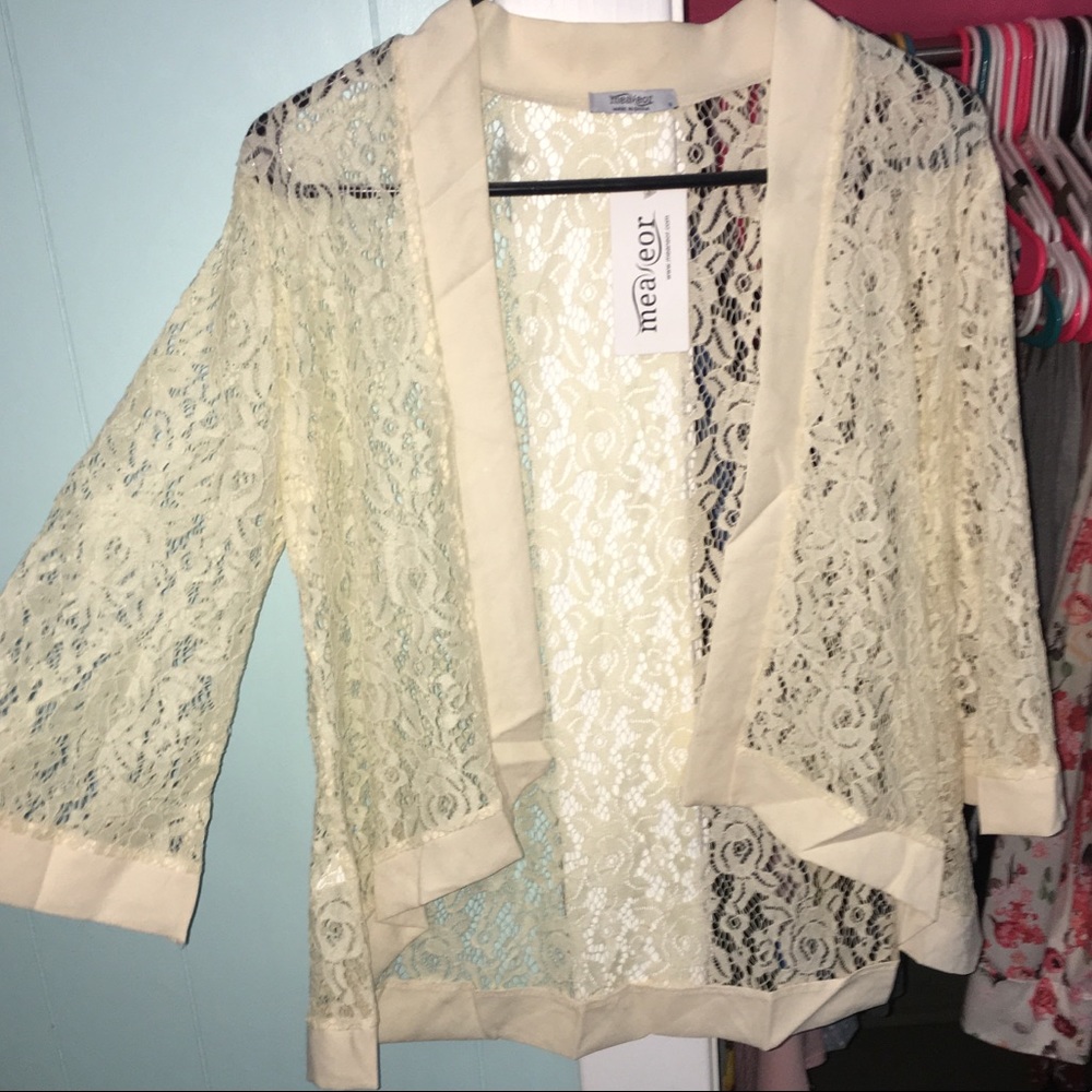 NWT lace cardigan